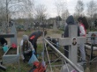 В минувшие выходные ребятами из волонтерского движения "Ветер перемен" была проведена работа по уборке заброшенных могил на центральном городском кладбище