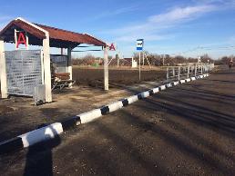 Завершена установка новых остановочных павильонов по ул. Нижняя и в пос. Мирном
